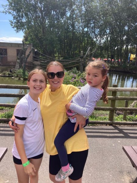 Maisie, Cheryl and Mabel Parry