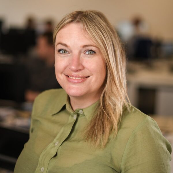 Lisa Valentine headshot